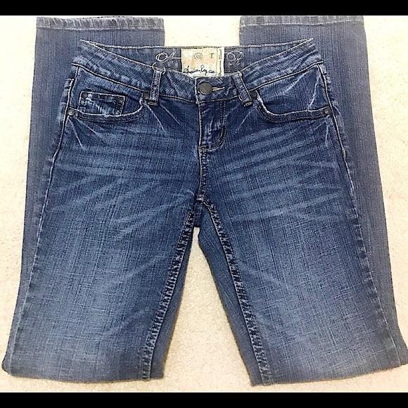 🔥EUC AMERICAN RAG PREMIUM DISTRESSED DENIM VERY CUTE BOOT CUT SEXY FIT WORN 1X - Picture 10 of 16